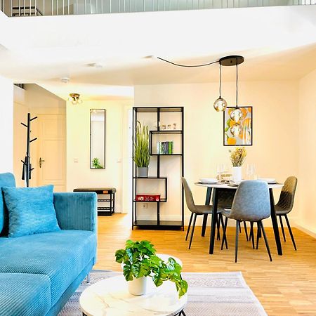 E&K Living - Design Apartments - Netflix - Audi - In Village - Free Parking Ingolstadt Exteriör bild