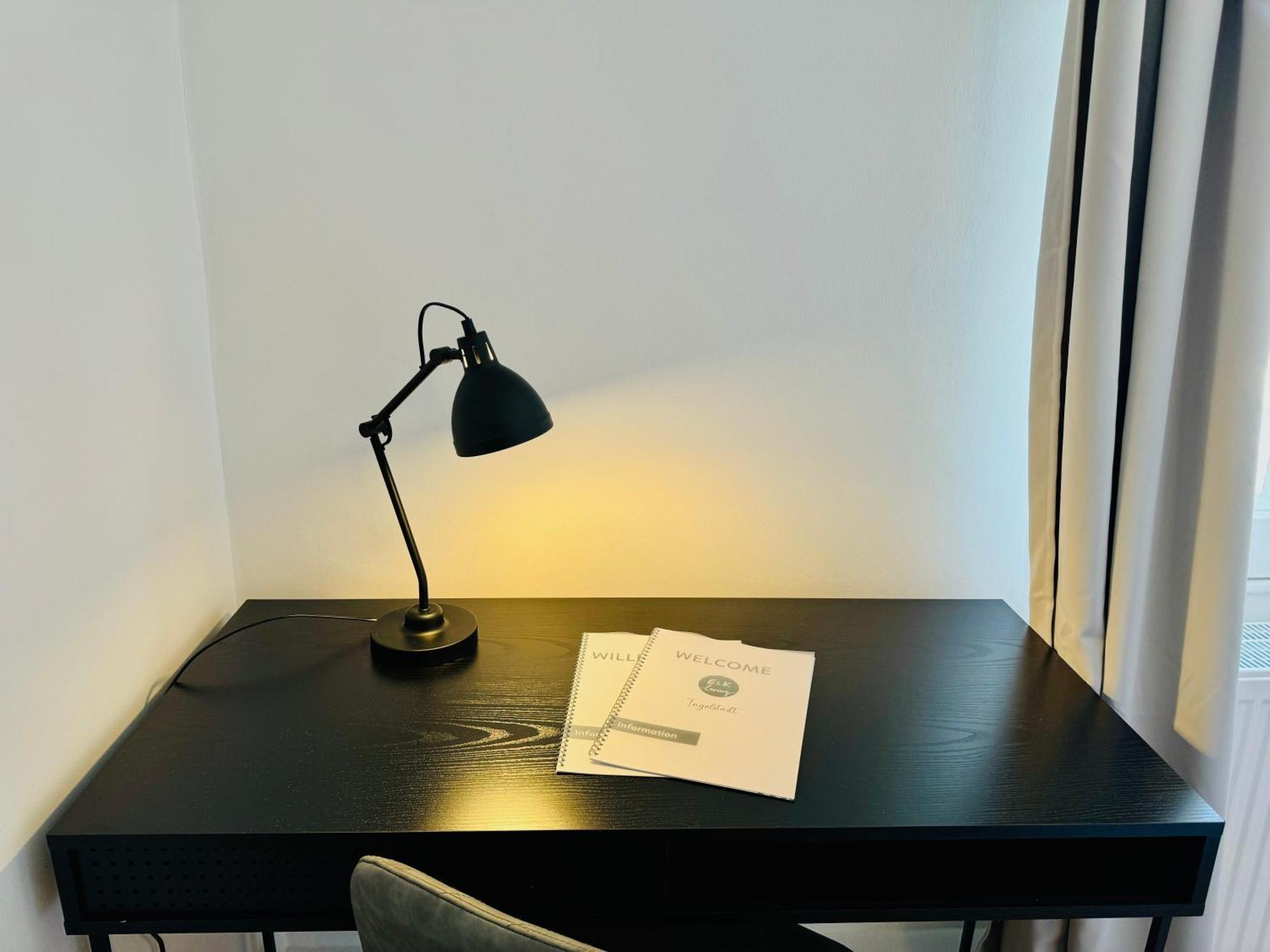 E&K Living - Design Apartments - Netflix - Audi - In Village - Free Parking Ingolstadt Exteriör bild