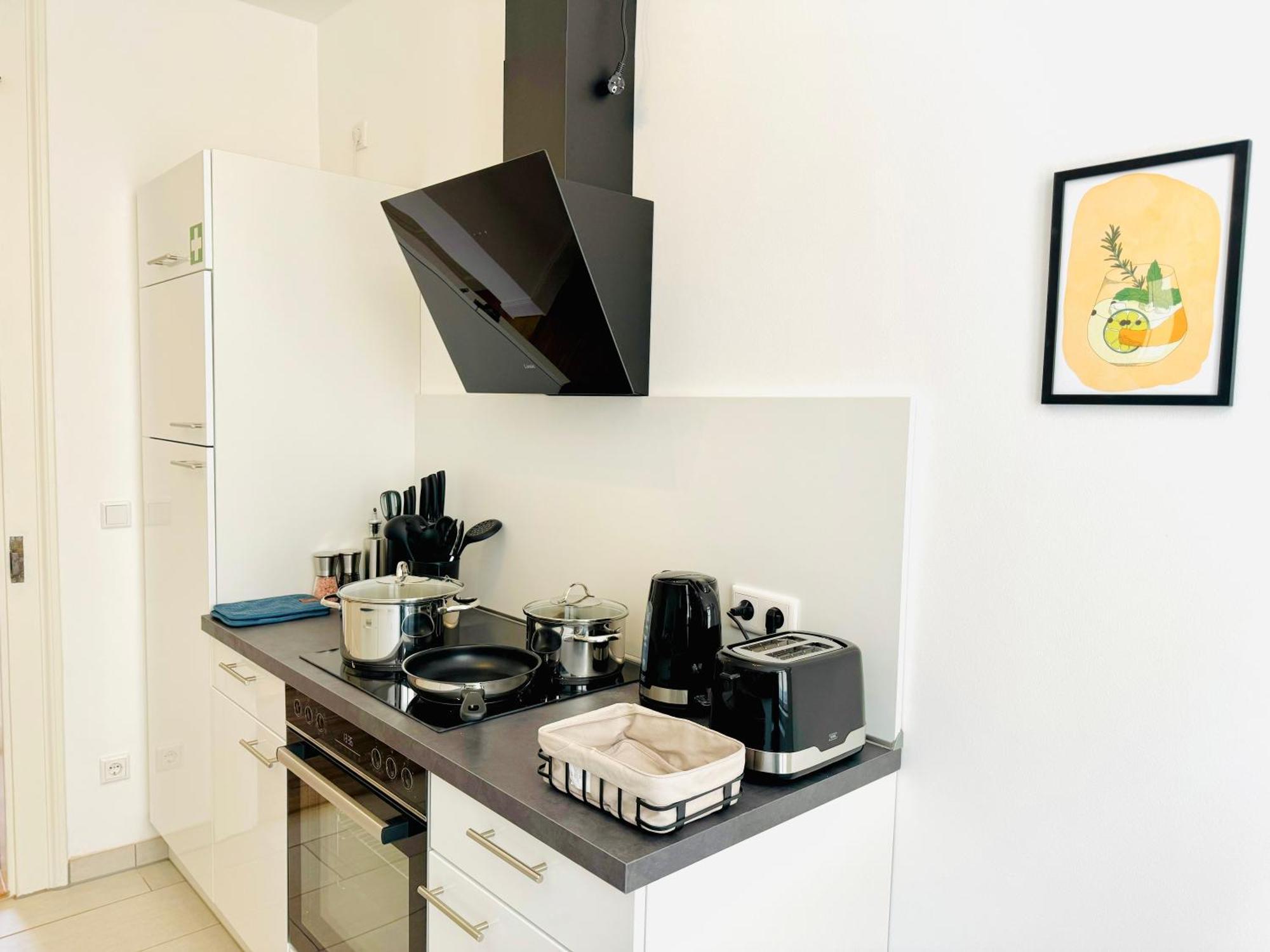 E&K Living - Design Apartments - Netflix - Audi - In Village - Free Parking Ingolstadt Exteriör bild