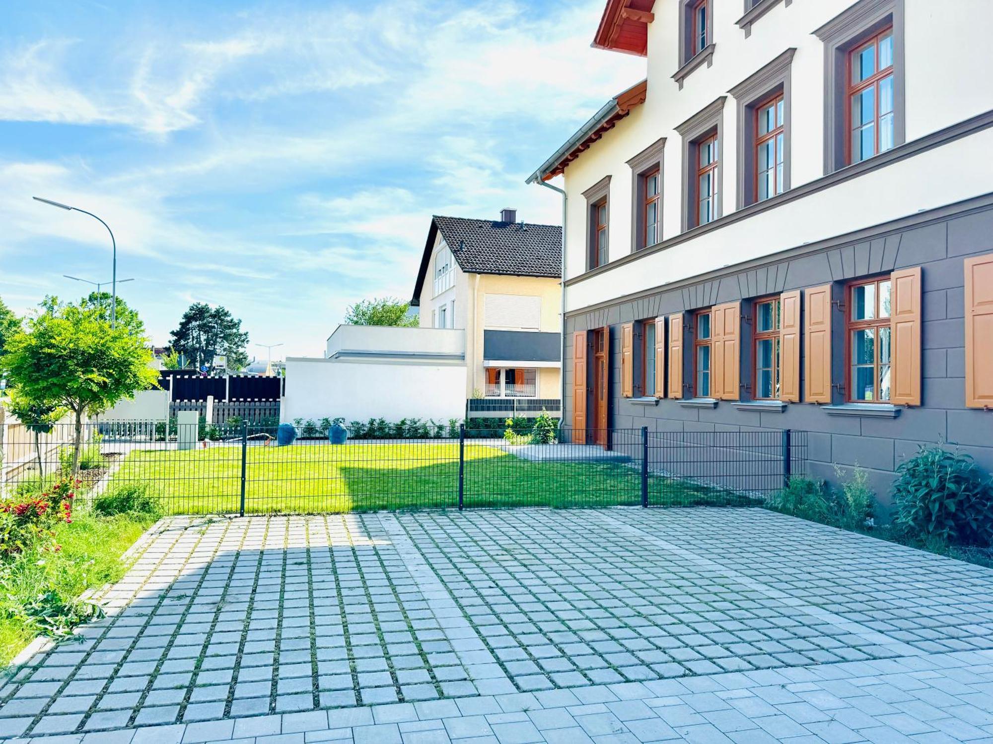 E&K Living - Design Apartments - Netflix - Audi - In Village - Free Parking Ingolstadt Exteriör bild